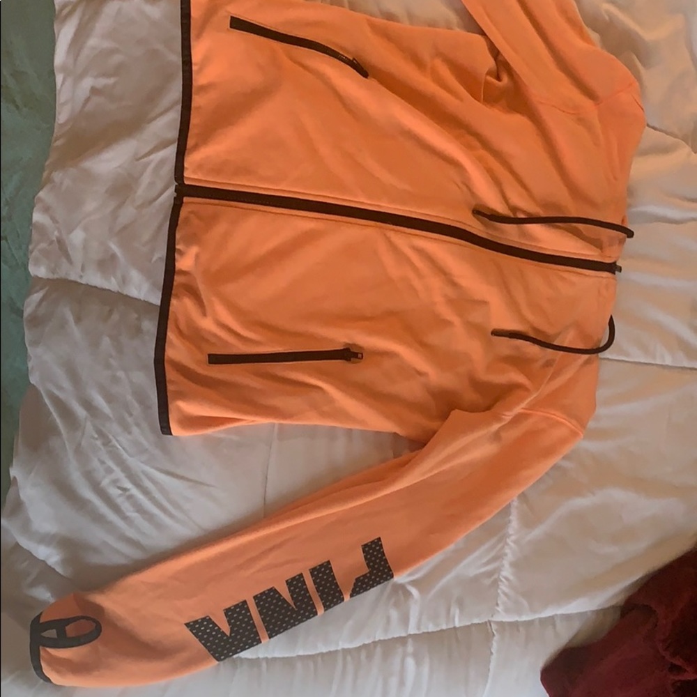 Pink jacket - Picture 2 of 6